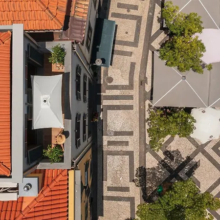 Apartment Na Praca By An Island