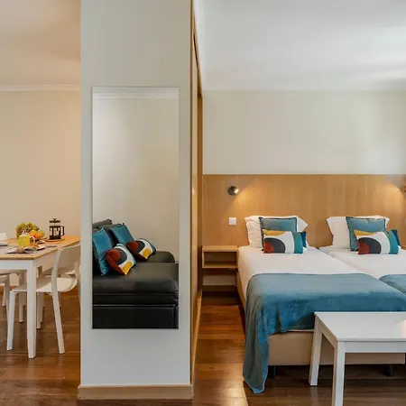 Na Praca By An Island Apartman