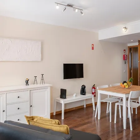 Na Praca By An Island Apartment