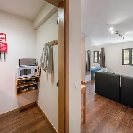 Na Praca By An Island * Funchal